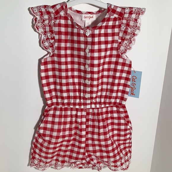 Toddler Girl’s Red & White Gingham Print Romper w/ Eyelet Detailing and Pockets - Picture 3 of 8